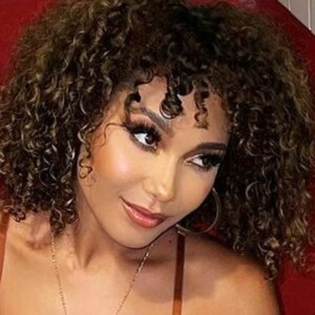 Parker McKenna Posey トップスター 写真