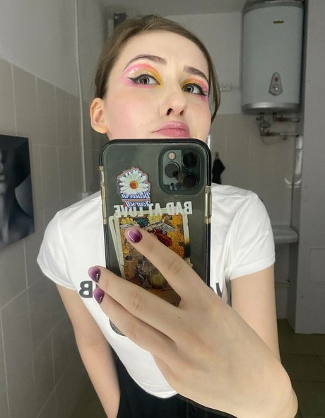 エボニーアナルオンリーファンズ 美しいヌード 写真