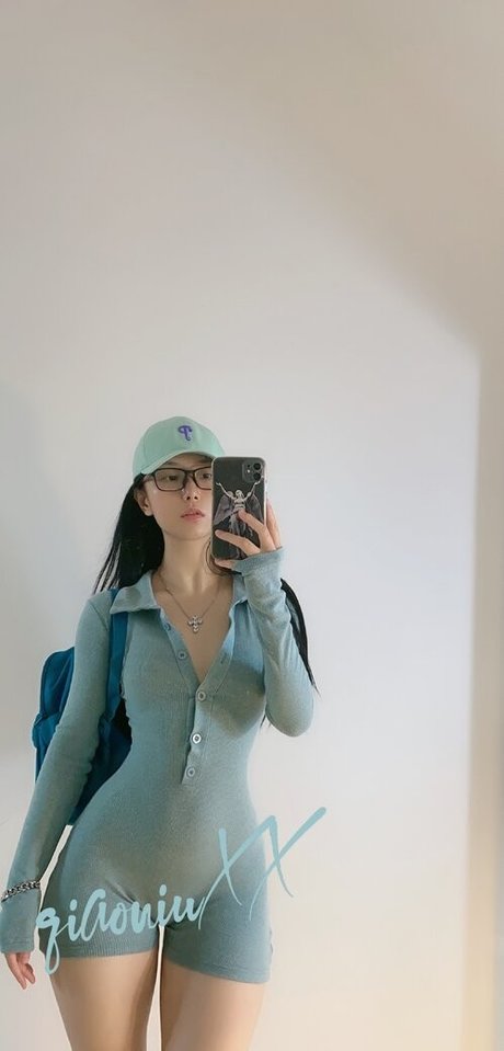 巨乳クーガーオンリーファンズ 美しいポルノ 画像