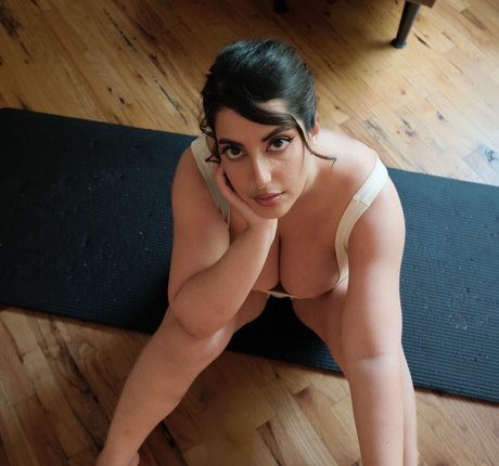 Sarah Arabic 独占女優 画像