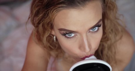 Gina Carla 可愛い女優 写真