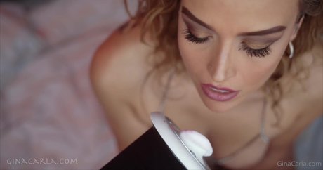 Gina Carla アダルトモデル 画像