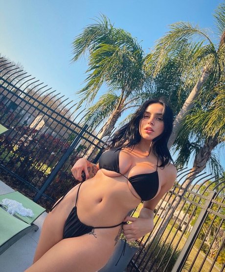 アナルフェチオンリーファンズ ヌード 画像