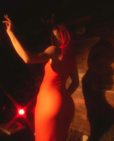 Alanna Jade Taylor HDモデル ギャラリー