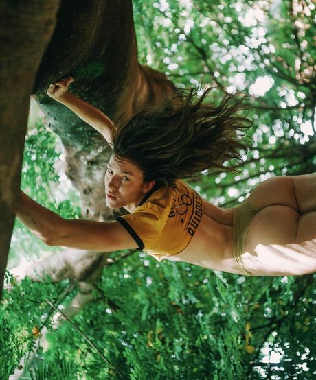 Alanna Jade Taylor 素敵なスター 写真
