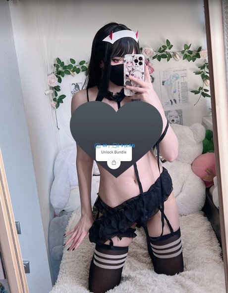 purrrik 無料女優 写真