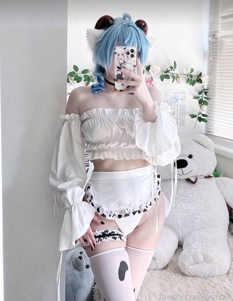 purrrik ポルノスター エロティック アーカイブ