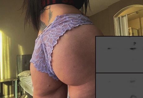 Jessica Bencomo 独占スター ギャラリー