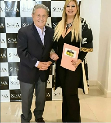 blonde maria ポルノスター 写真