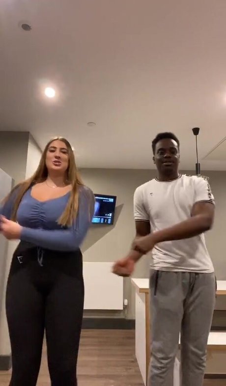 セクスティング無料オンリーファンズ アダルト ギャラリー