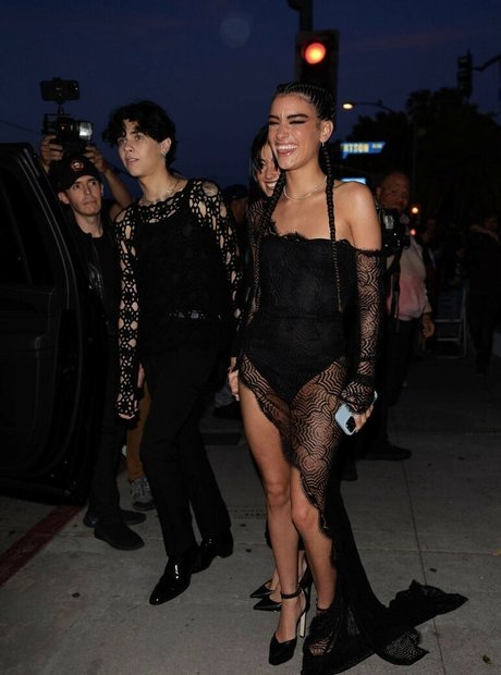 成熟した異人種間オンリーファンズ 無料セクシー ギャラリー