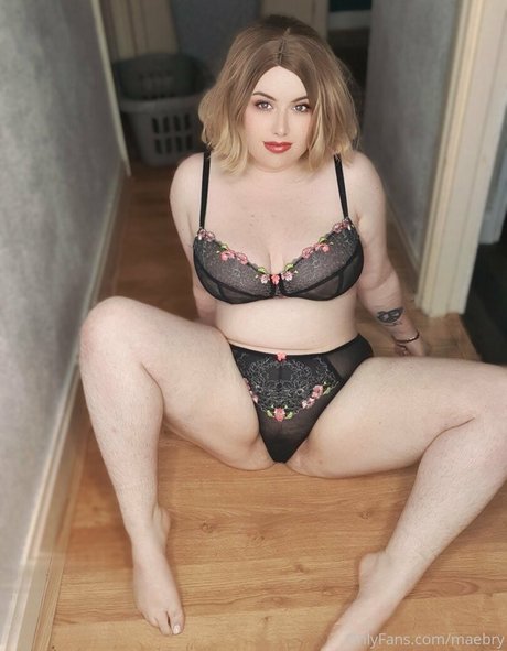 大きなお尻のアジア人オンリーファンズ 無料xxx 画像