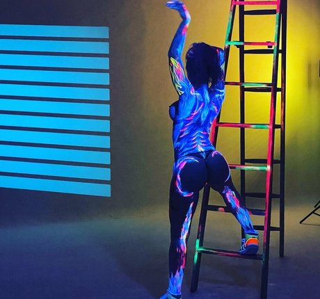Ingrid Brans エロティックモデル 写真