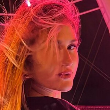 red mila 素敵なポルノスター 写真