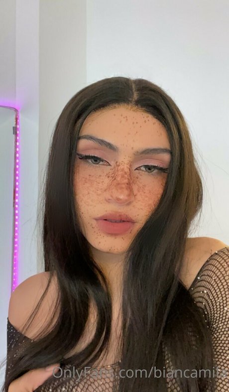 DMオンリーファン セクシーヌード 画像