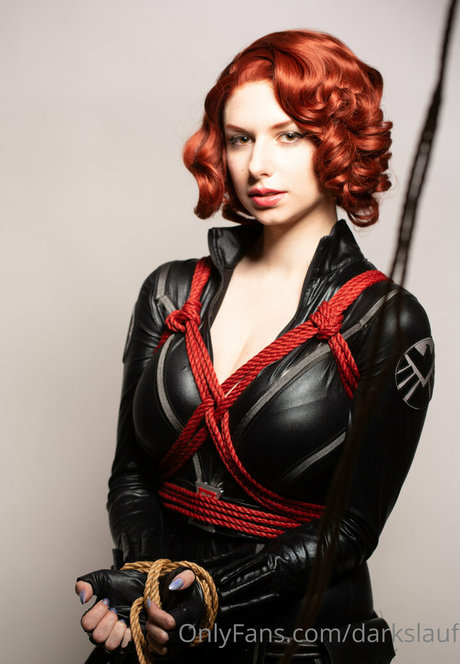 darkslauf ポルノスター HD 画像