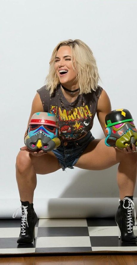 ワイドオンリーファン セクシーxxx 写真