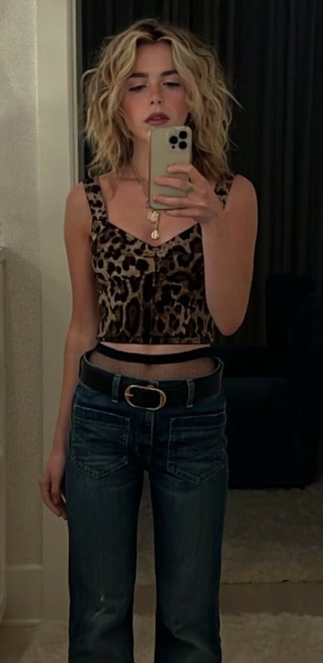 ギャングオンリーファン ポルノグラフィック ギャラリー