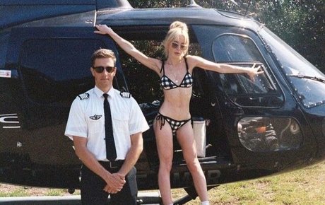 Kiernan Shipka セクシーなポルノスター ギャラリー