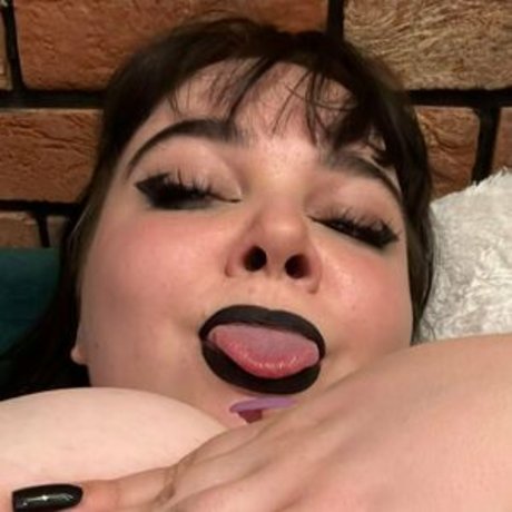 BDSM奴隷オンリーファンズ 美しいポルノ 画像