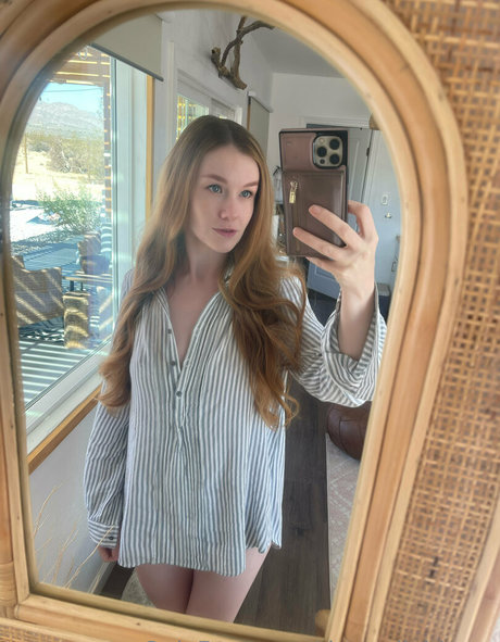 熟女中出しオンリーファンズ ホット 写真