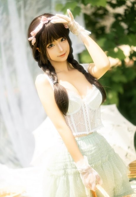 裸の足のオンリーファンズ ホットxxx 写真