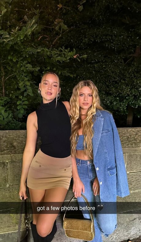 ダブルオンリーファン 美しいヌード ギャラリー