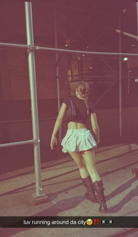 巨乳ディープスロートオンリーファンズ トップ 写真