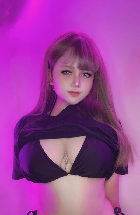 Charlotte LinLin アートスター 画像