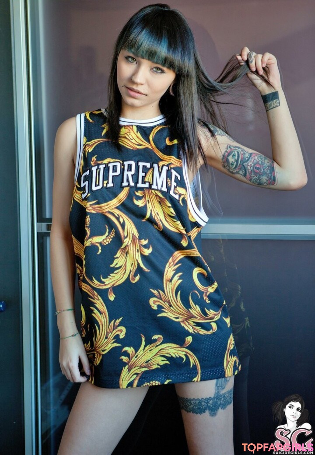 ナイロン足 オンリーファンズ アート裸 写真