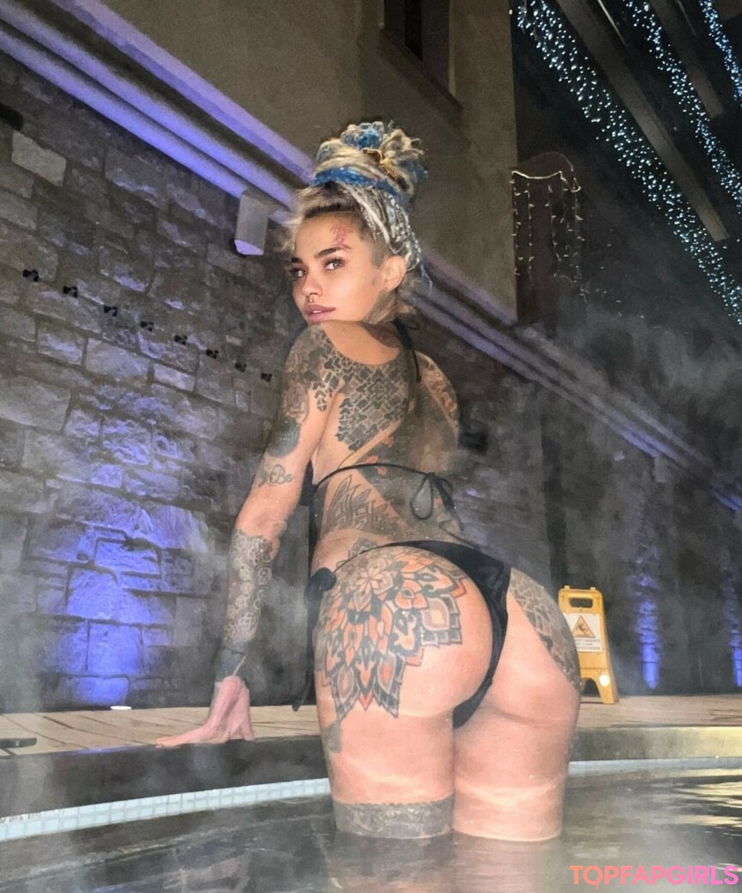 ゲイ筋肉オンリーファンズ パーフェクト 写真