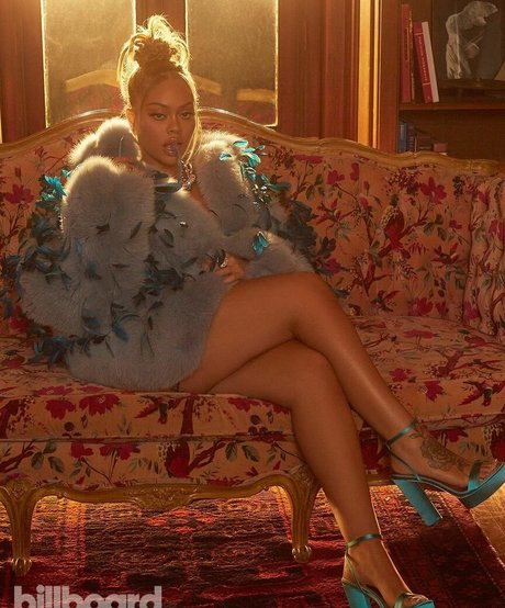 黒人BBW オンリーファンズ ホットポルノ 画像