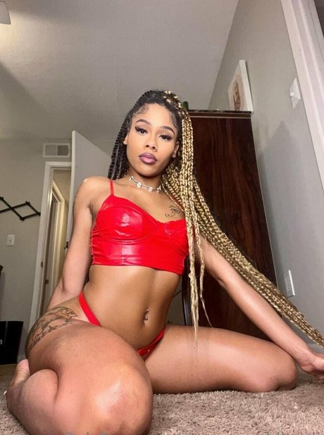 moneyworldkardi セクシーモデル アーカイブ