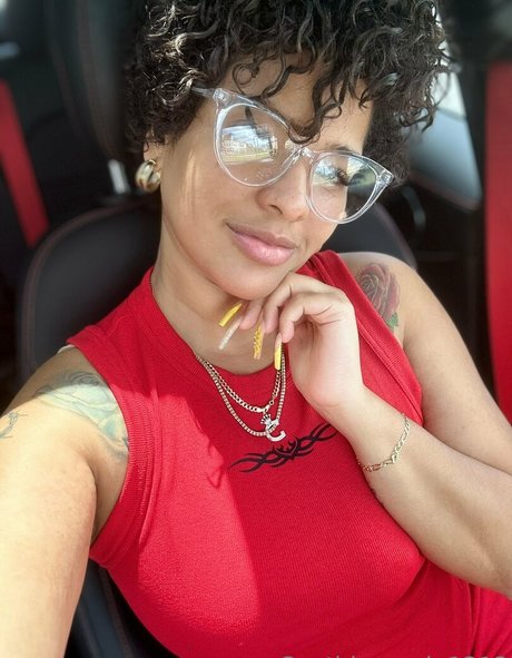 cynthiag1212 スター 裸 写真