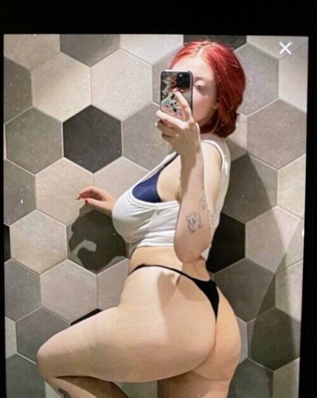Dominikarudyova かわいいモデル 写真