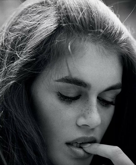 熟女フェラチオオンリーファンズ ヌード 写真