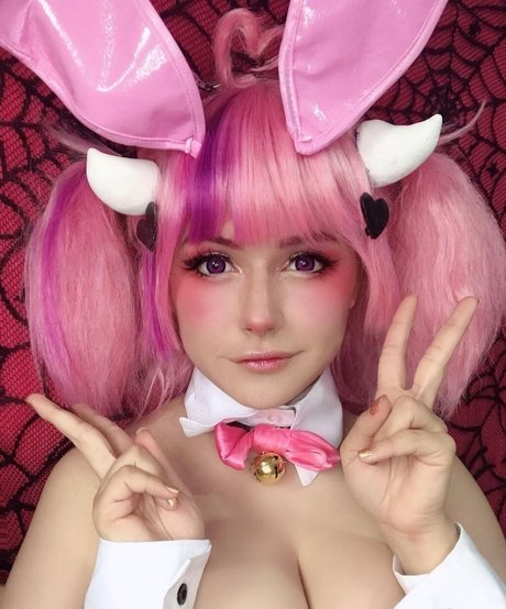ロールプレイオンリーファン ヌード 写真