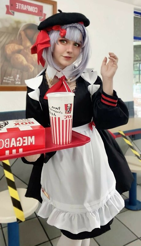 背の高い熟女オンリーファンズ セクシーヌード 写真