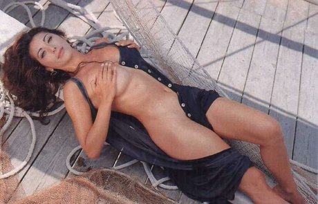 小さいペニスのオンリーファンズ ホットヌード 写真