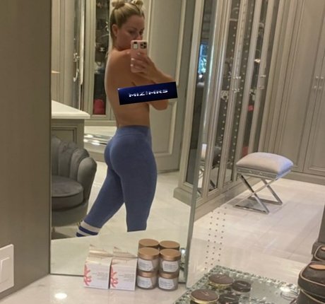 Maryse WWE 素敵なモデル 写真