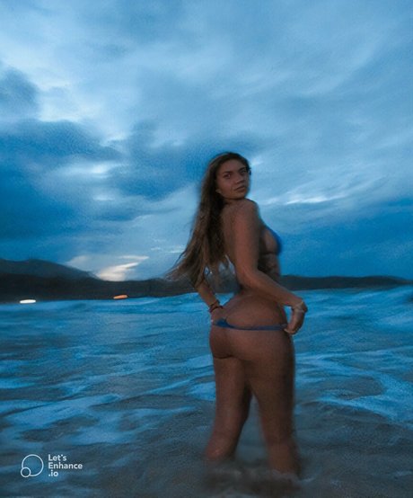 アジア人男性オンリーファンズ アダルト 写真