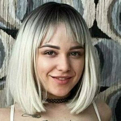 queen charly アートポルノスター 写真