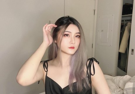 lily275 ヌードモデル 画像