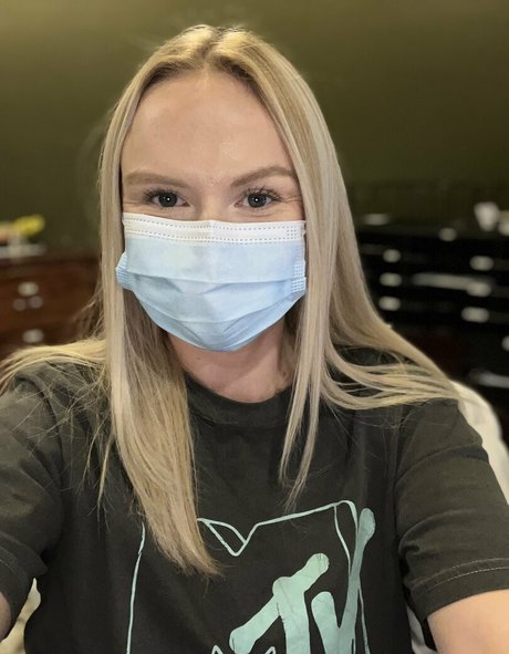 主観視点のアジア人オンリーファンズ 無料ポルノ 画像