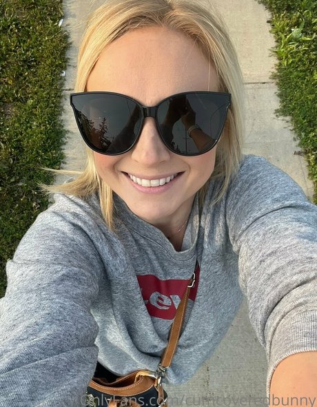 BBC 妊娠 オンリーファンズ セクシー裸 写真