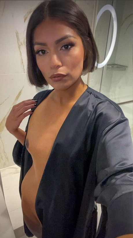 BeautyWithTrinity top profile image