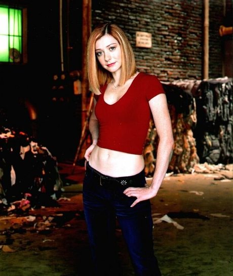 Alyson Hannigan エロティック女優 写真