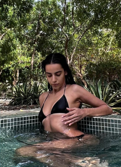 Marina Sena セックス女優 写真