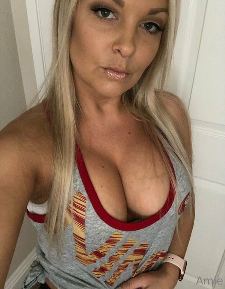 amieadams top profile image