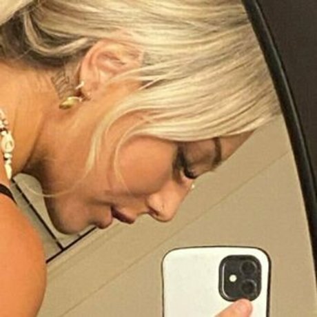 ワイドオンリーファン 無料ヌード 写真